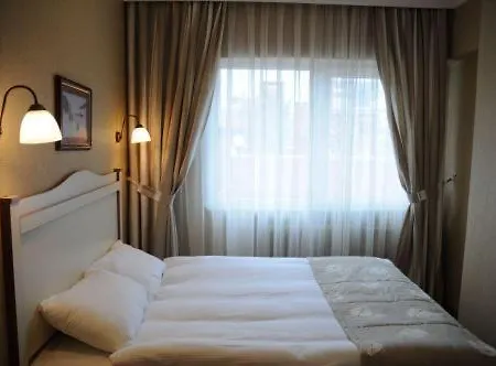 Hotel Ersu 3*