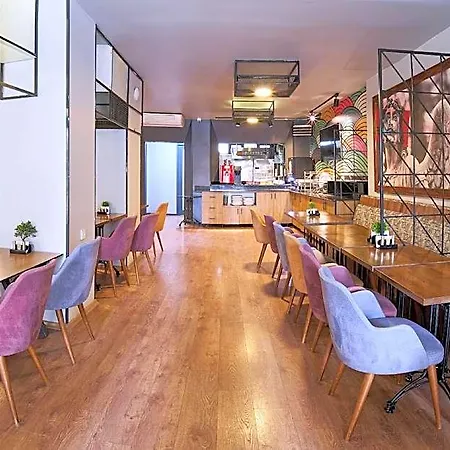 Ersu Hotel 3*